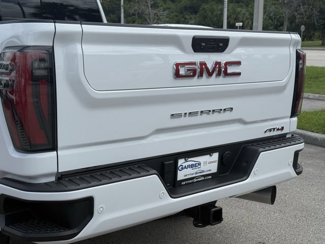 Used 2024 GMC Sierra 2500 AT4 w/ AT4 Premium Plus Package AWD/4WD image 14