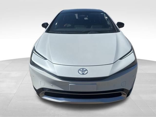 Used 2025 Toyota Prius Plug-In Hybrid w/ Limited Premium Package FWD image 10