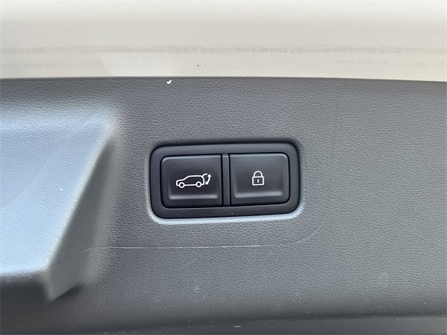 Used 2025 Hyundai Santa Fe Limited image 20