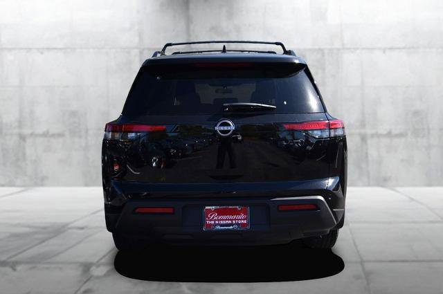 New 2025 Nissan Pathfinder SV image 6
