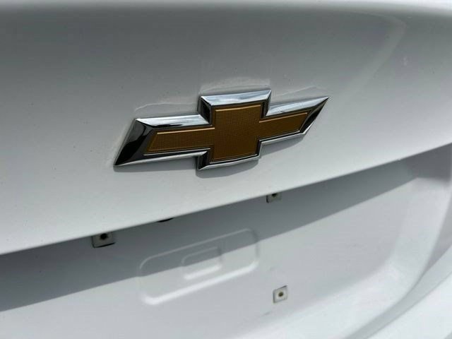 Used 2022 Chevrolet Malibu LT FWD image 49