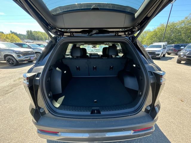 New 2025 Chevrolet Equinox ACTIV w/ Safety and Technology Package image 26