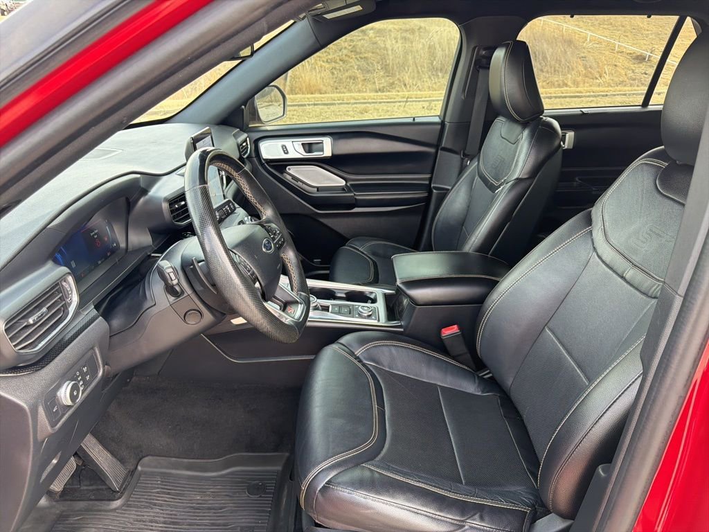 Used 2020 Ford Explorer ST w/ Premium Technology Package image 19