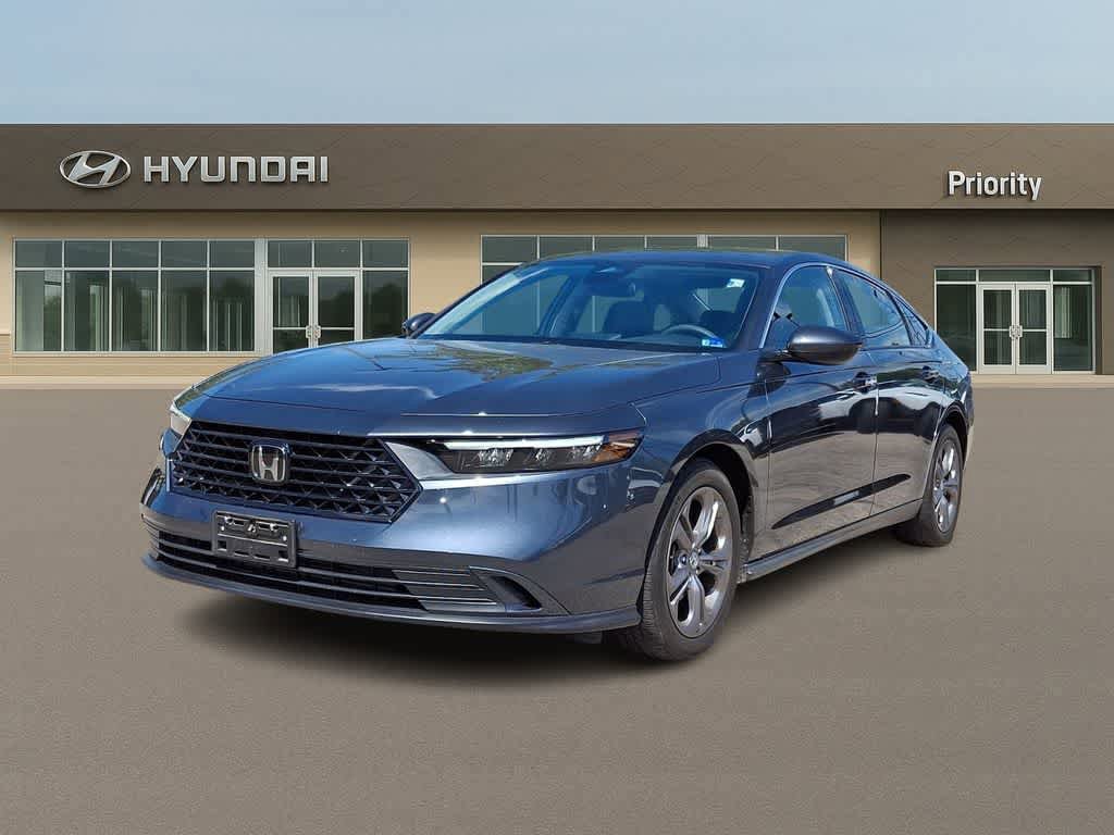 Used 2024 Honda Accord EX image 1