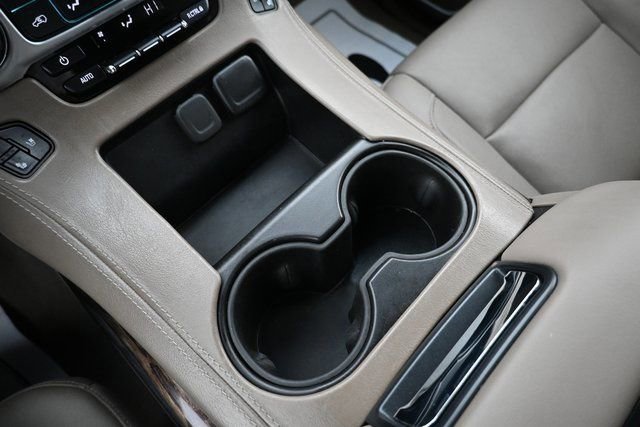 Used 2019 GMC Yukon SLT w/ Open Road Package image 32