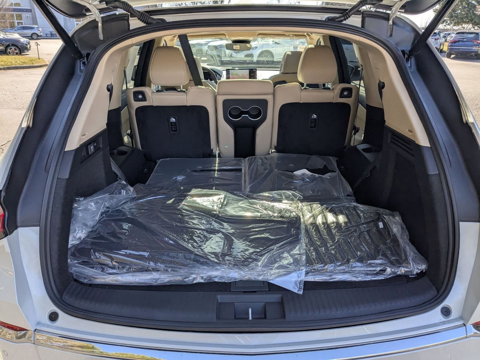 Certified 2026 Acura MDX w/ Technology Package FWD image 25