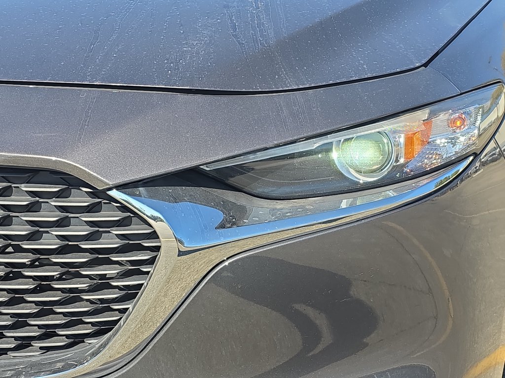 Used 2021 MAZDA MAZDA3 s FWD image 11