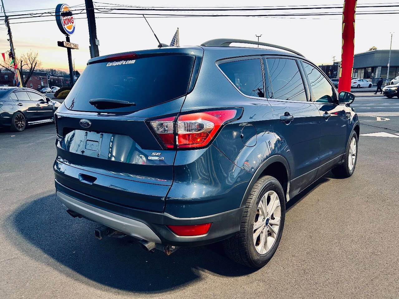 Used 2018 Ford Escape SE image 6