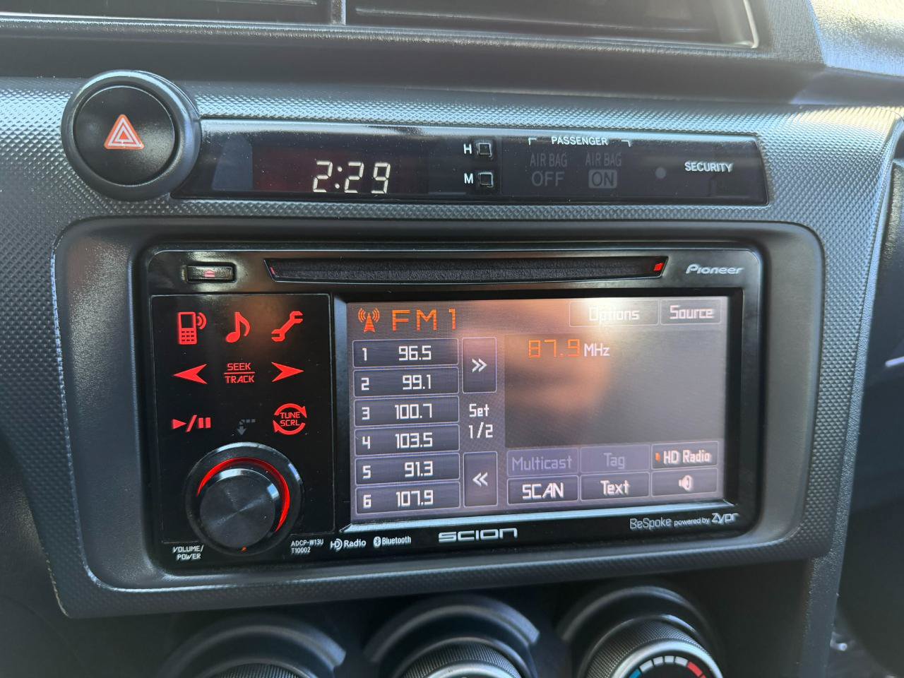 Used 2013 Scion tC FWD image 43