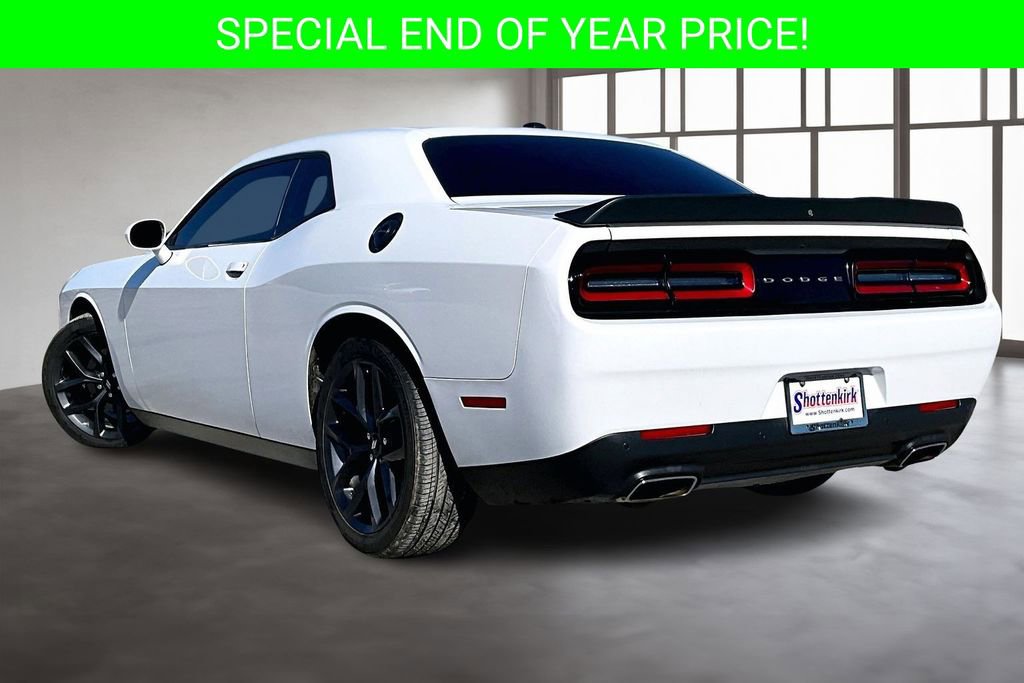 Used 2019 Dodge Challenger GT w/ Blacktop Package image 4