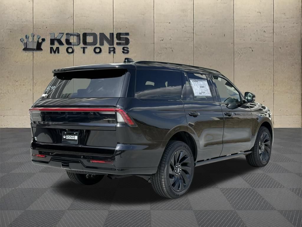 New 2026 Lincoln Navigator Reserve w/ Jet Appearance Package AWD/4WD image 5