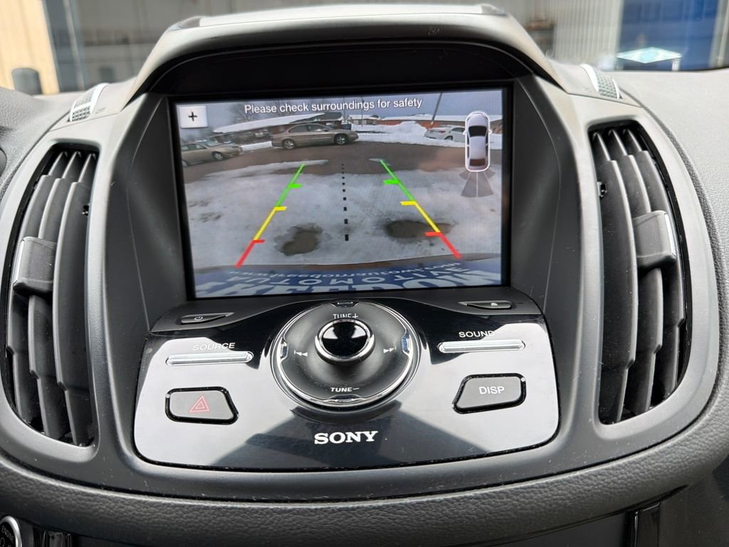 Used 2017 Ford Escape Titanium image 33