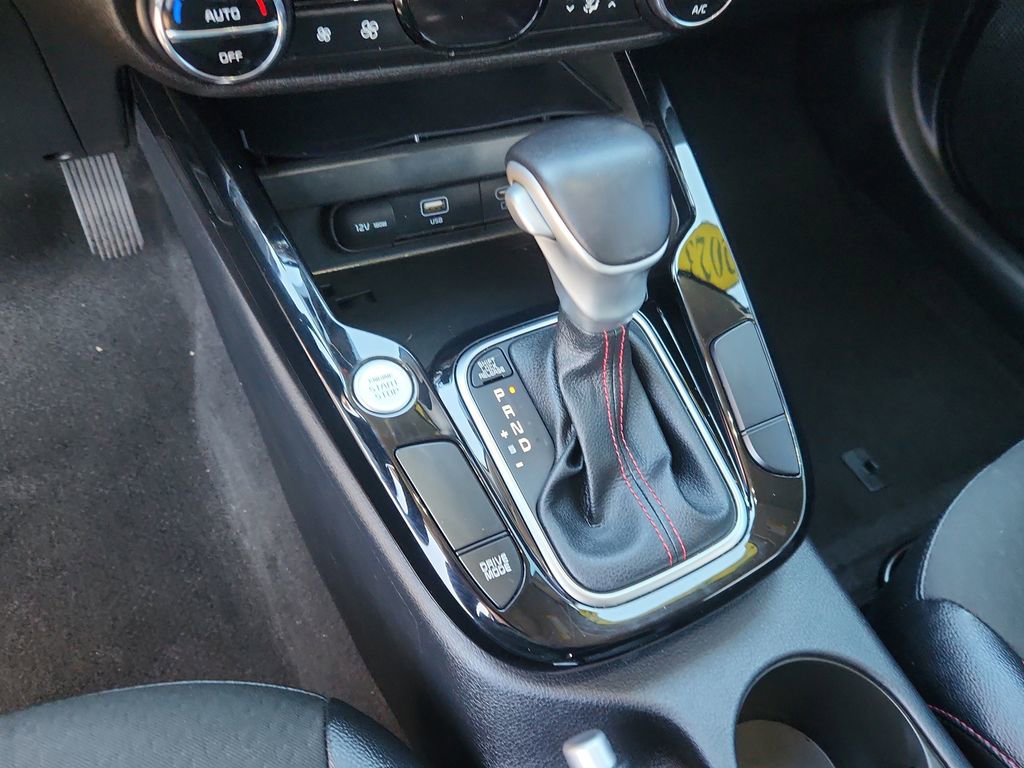 Used 2023 Kia Soul GT-Line image 22