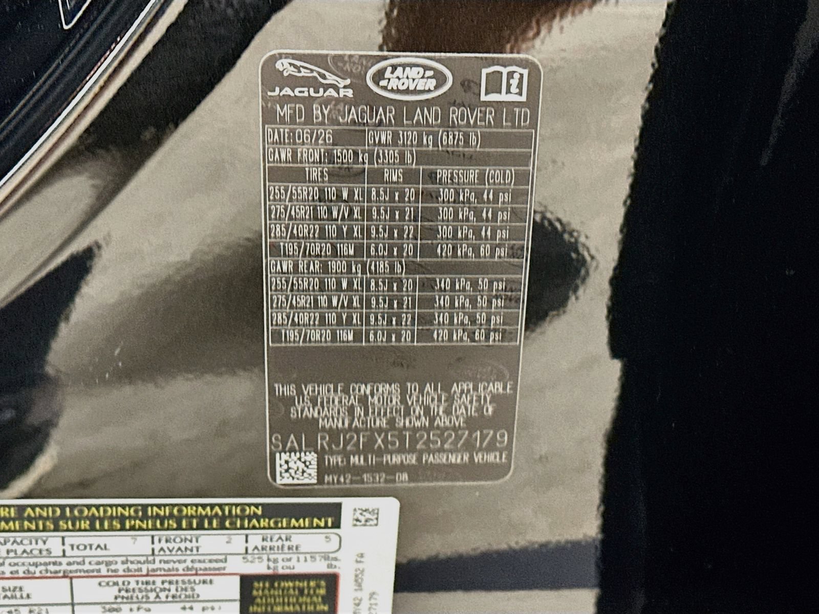 New 2026 Land Rover Discovery S AWD/4WD image 47