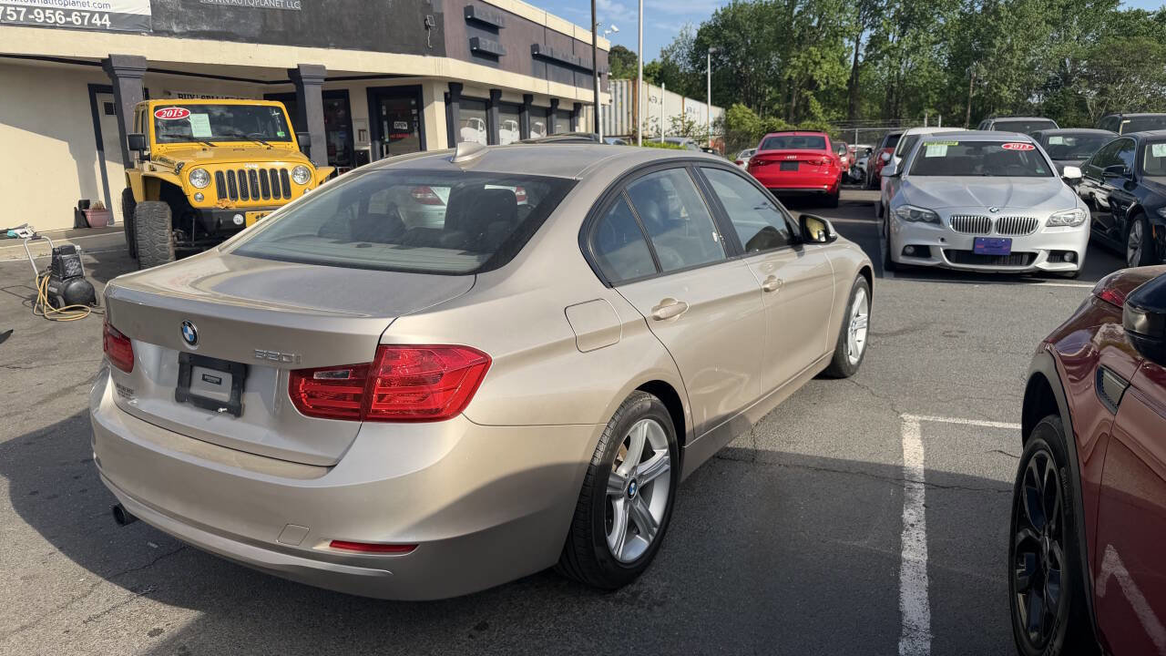 Used 2014 BMW 320i Sedan RWD image 11