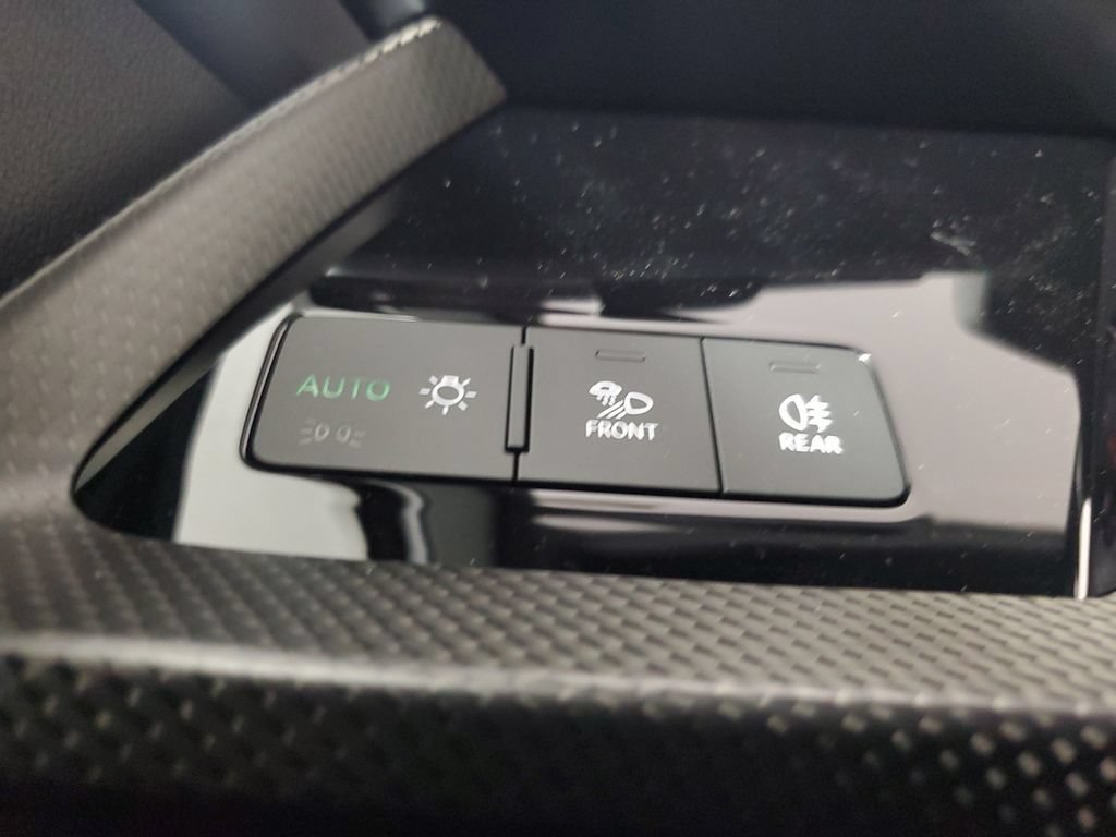 New 2026 Audi RS 3 AWD/4WD image 33