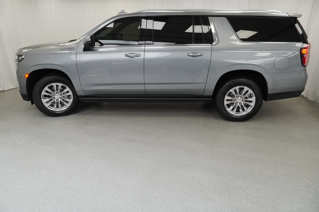 Used 2023 Chevrolet Suburban High Country AWD/4WD image 10