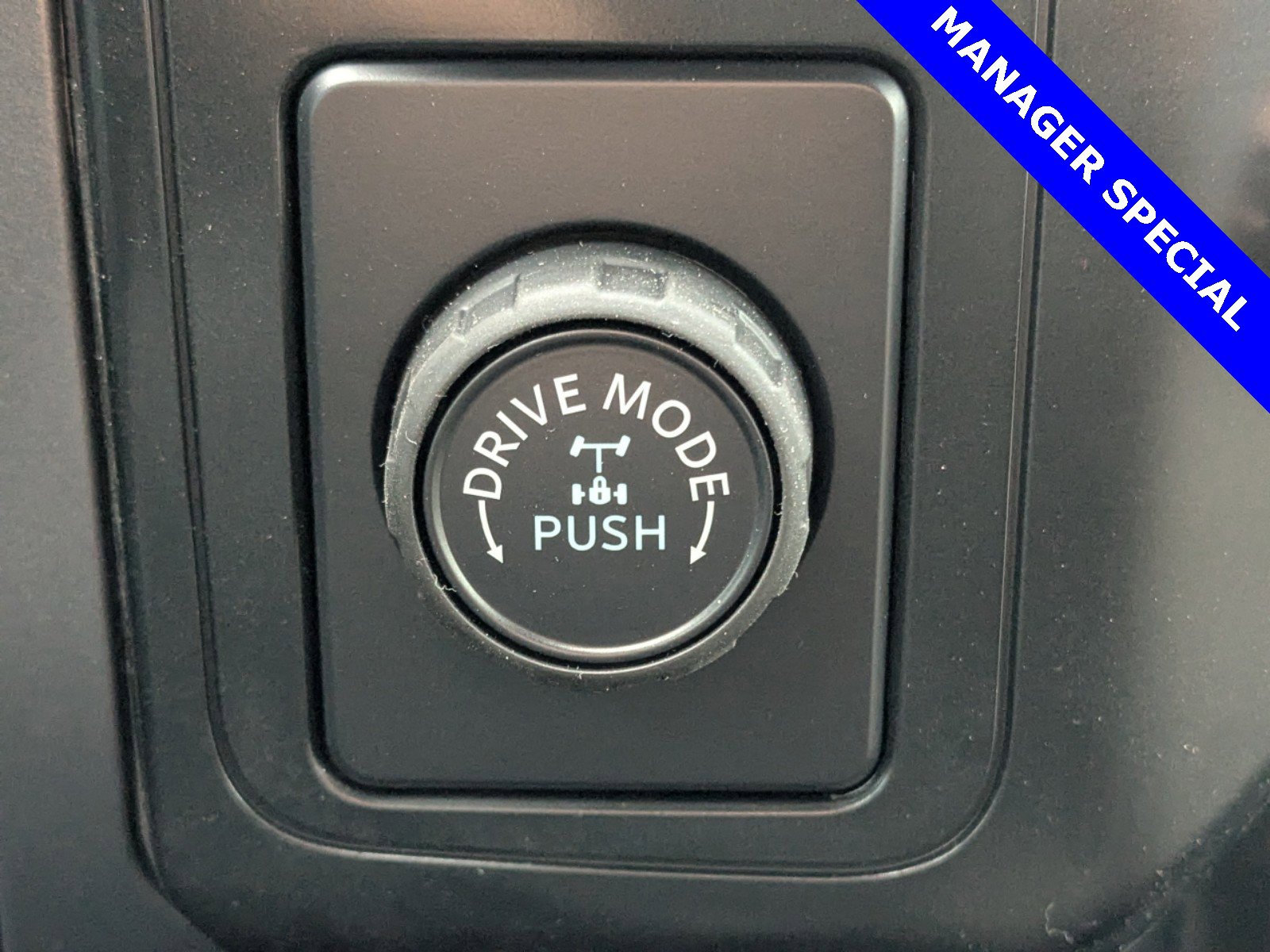 New 2025 Ford F150 XLT w/ Equipment Group 301A Standard image 29