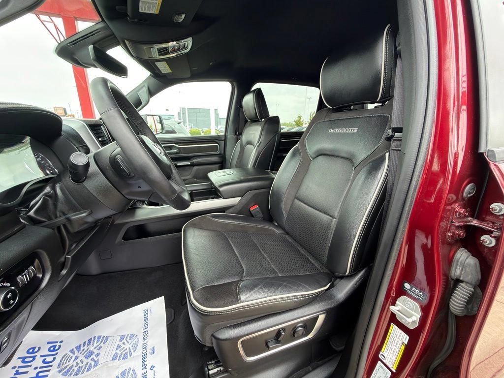 Used 2025 RAM 1500 Laramie w/ Sport Appearance Package AWD/4WD image 13