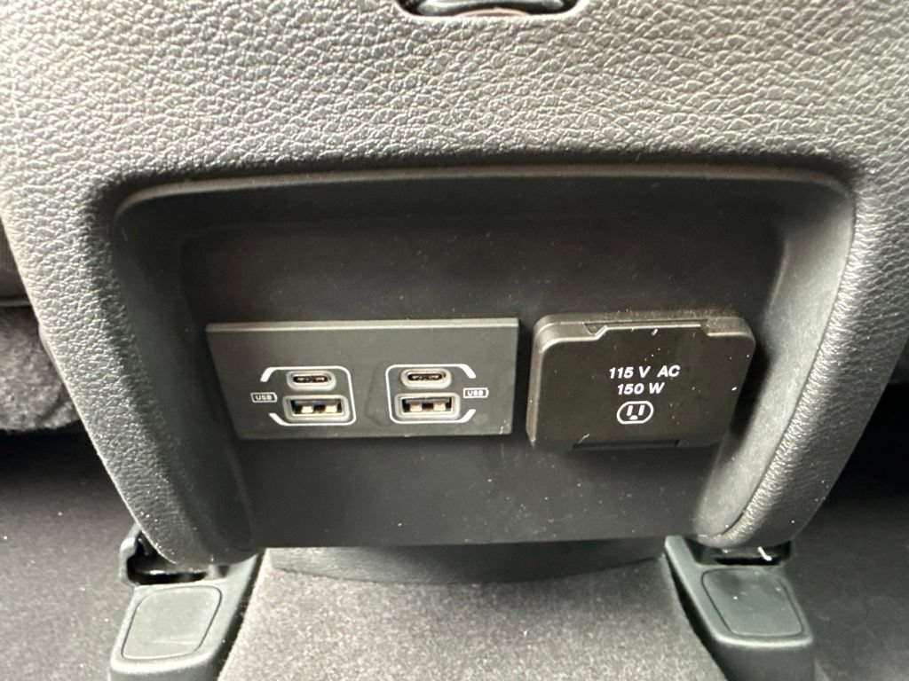 Used 2023 Jeep Cherokee Altitude Lux w/ Lux Elite Package AWD/4WD image 23