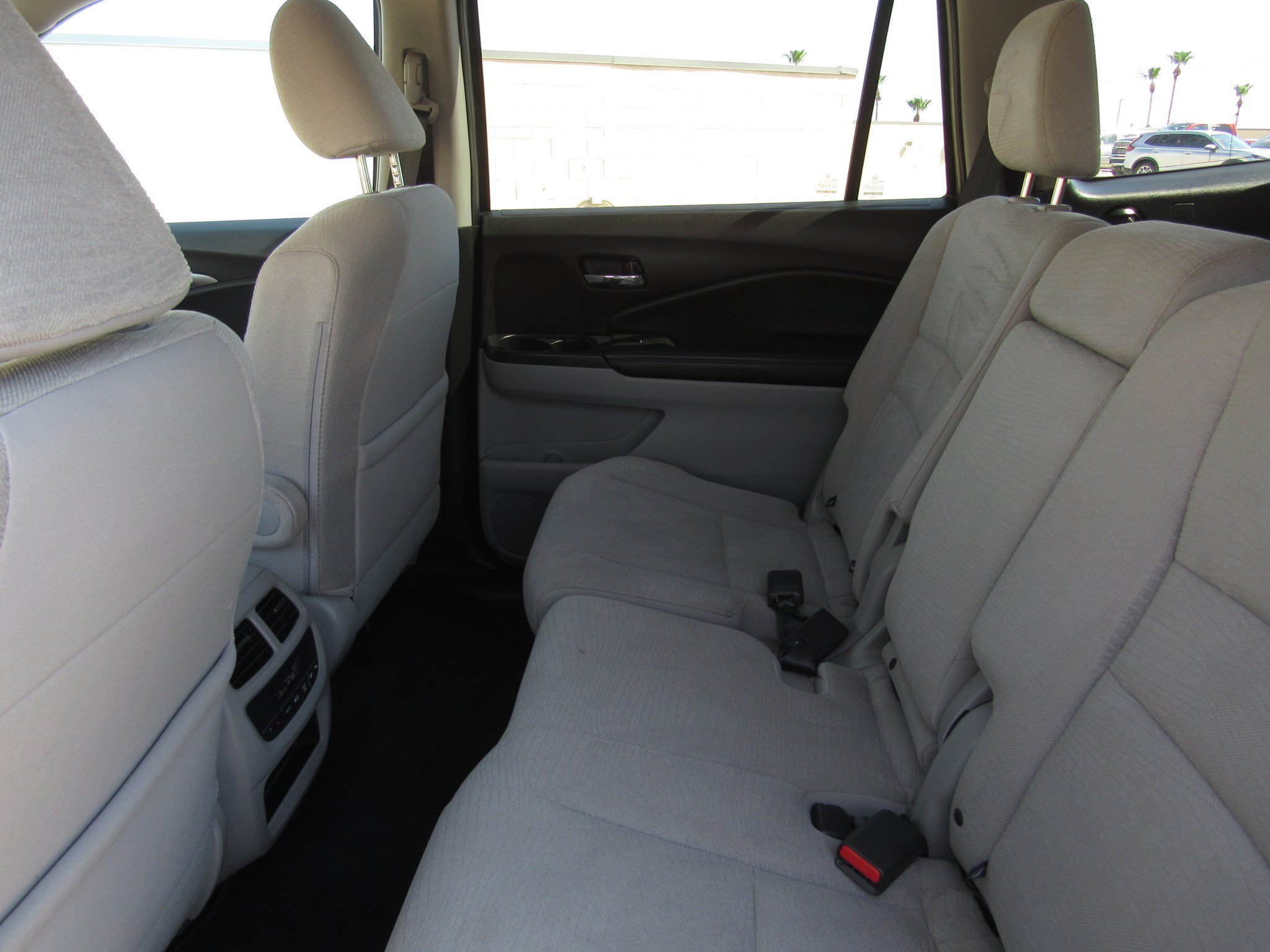 Used 2017 Honda Pilot EX image 13