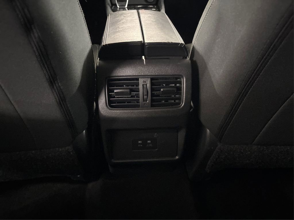 Certified 2023 Nissan Rogue SV image 29