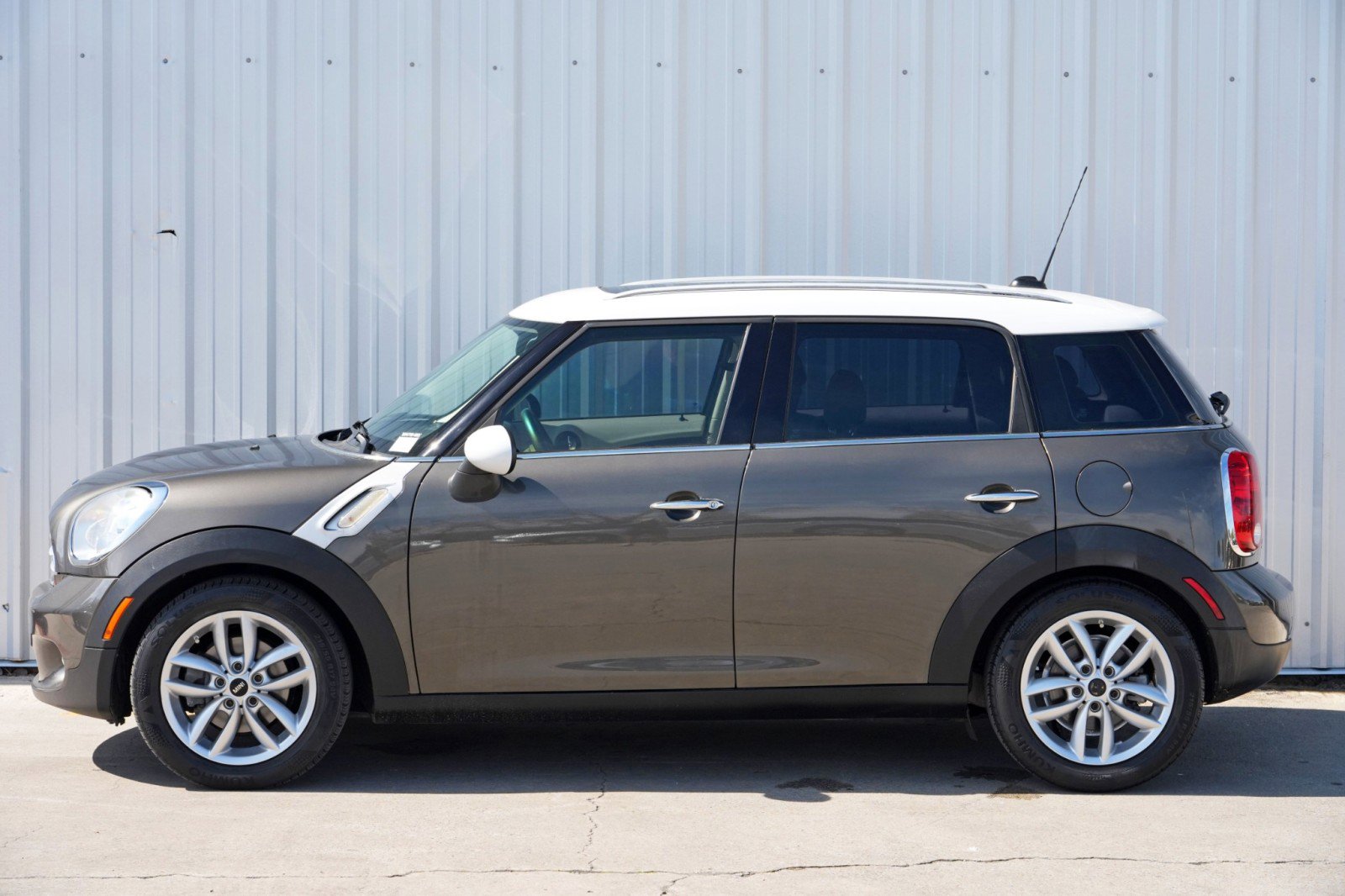 Used 2012 MINI Cooper Countryman image 40
