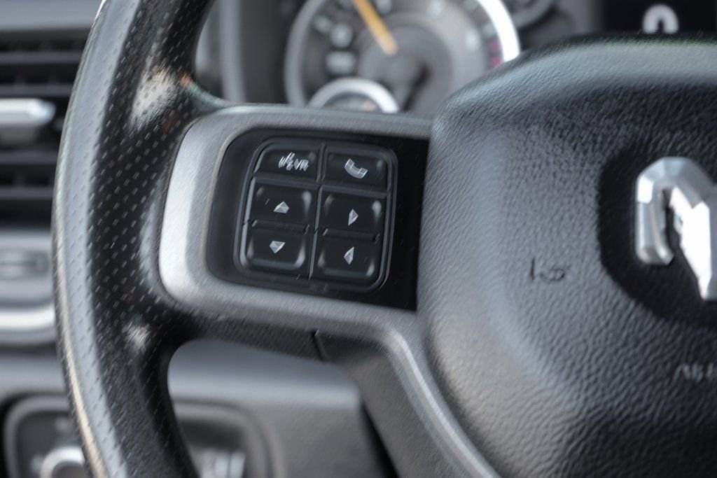 Used 2022 RAM 5500 Tradesman w/ Chrome Appearance Group image 25