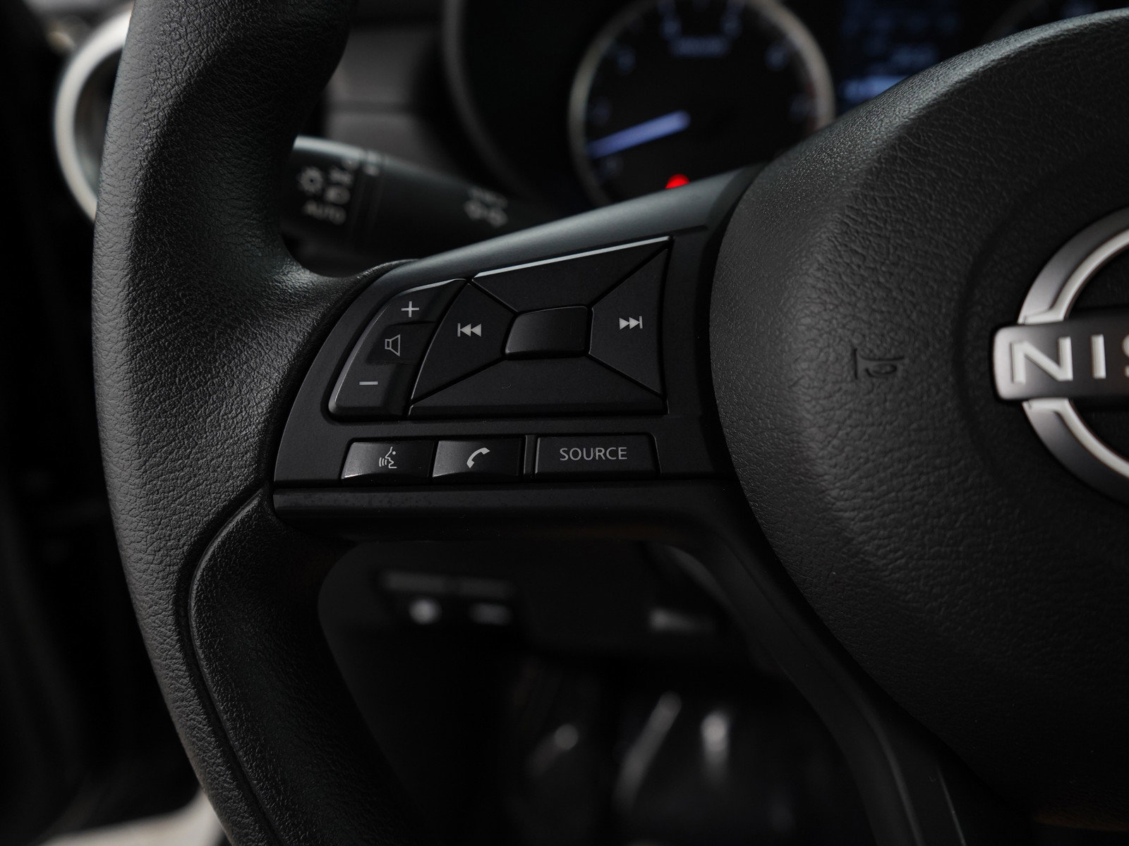 Used 2024 Nissan Versa S w/ S Plus Package image 21