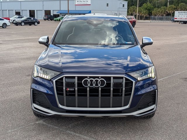 Used 2021 Audi SQ7 Premium Plus w/ Driver Assistance Package AWD/4WD image 2