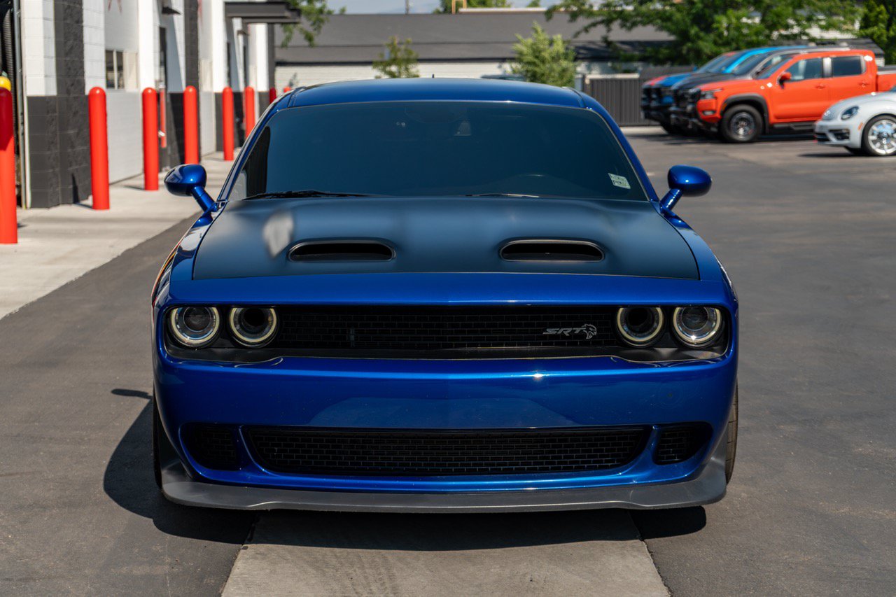 Used 2019 Dodge Challenger SRT Hellcat w/ Laguna Leather Package RWD image 43