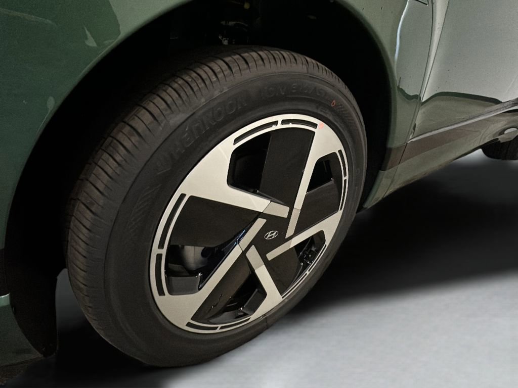 New 2026 Hyundai Ioniq 9 Calligraphy image 4