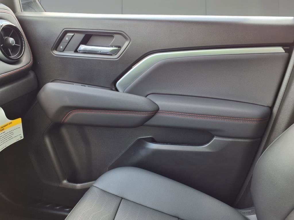 New 2025 Chevrolet Colorado Z71 w/ Technology Package image 26