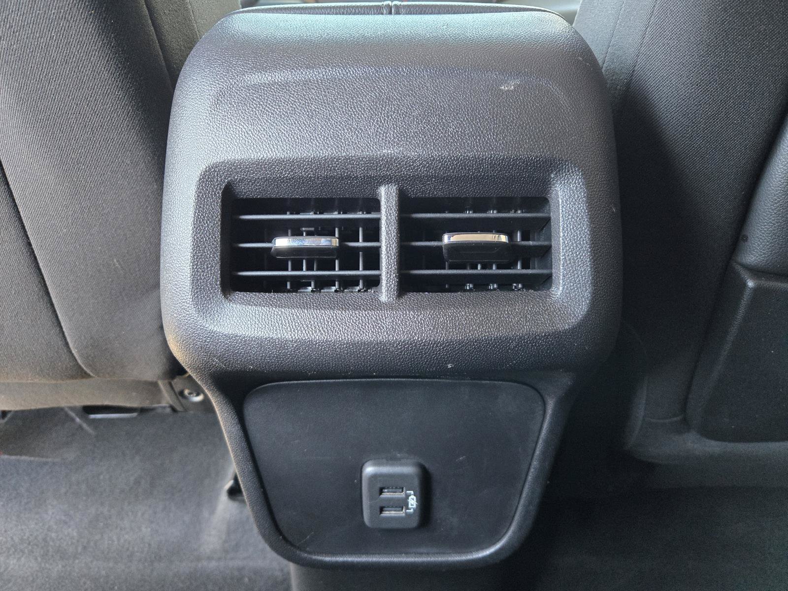 Used 2018 GMC Terrain SLE FWD image 24