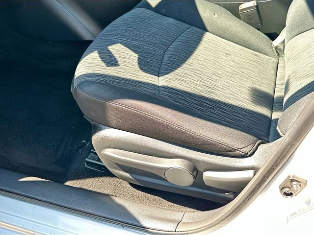 Used 2015 Nissan Sentra SV image 18