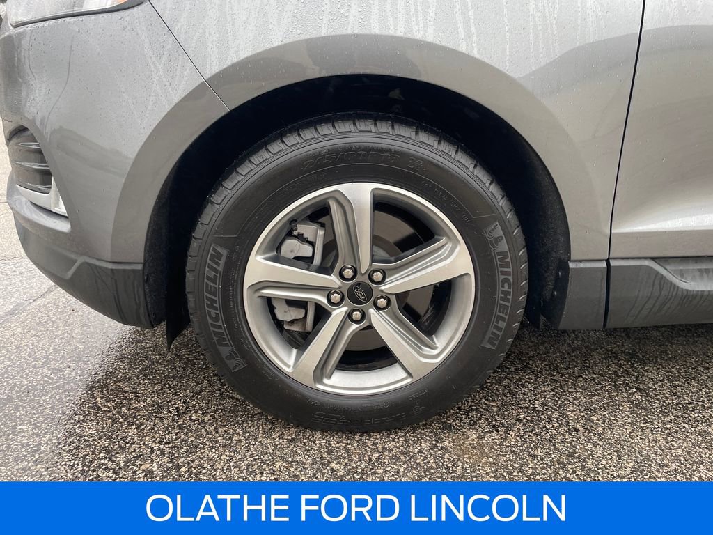 Used 2023 Ford Edge SEL w/ Convenience Package image 32