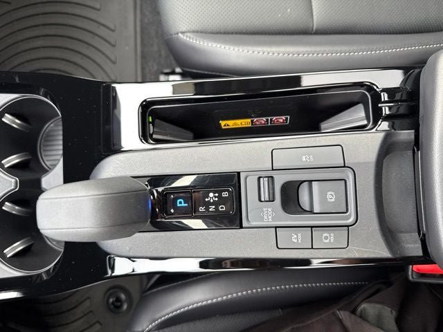 Certified 2026 Toyota Prius XLE AWD/4WD image 34