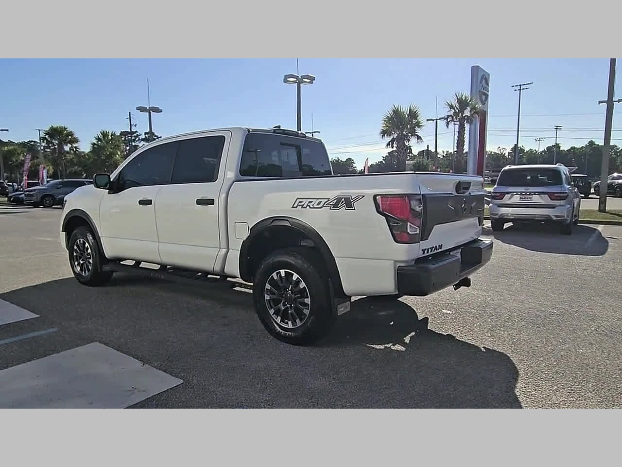 Used 2024 Nissan Titan PRO-4X w/ Off Road Protection Package AWD/4WD image 29