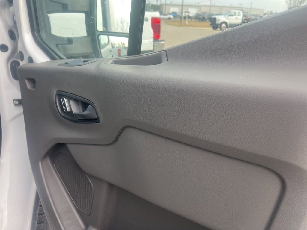 Used 2024 Ford Transit 350 w/ Interior Upgrade Package image 52