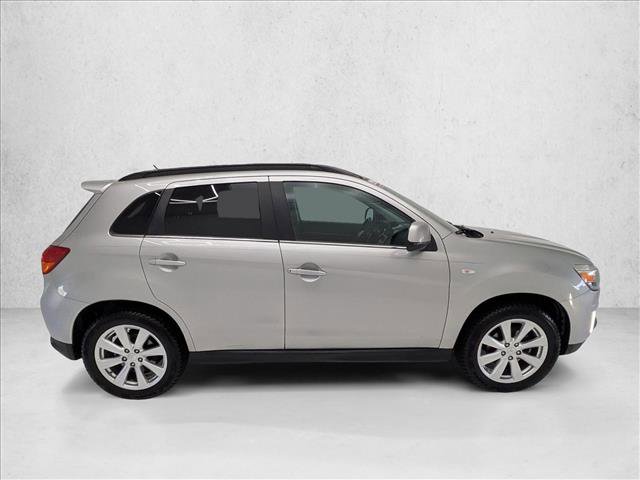Used 2015 Mitsubishi Outlander Sport SE image 4