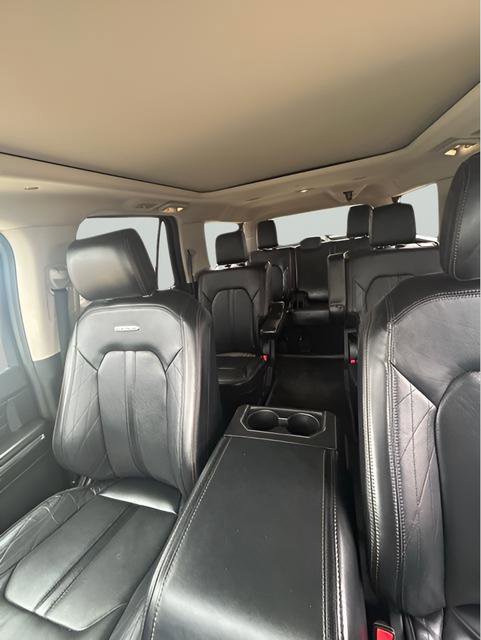 Used 2021 Ford Expedition Max Platinum AWD/4WD image 7