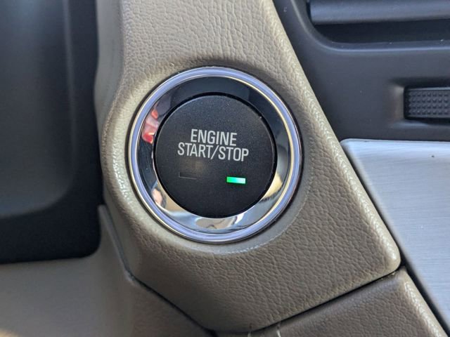 Used 2017 GMC Yukon SLT w/ Premium Edition image 24