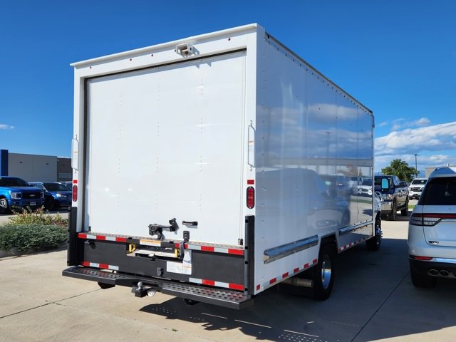 Used 2024 Ford E-350 and Econoline 350 Super Duty w/ Driver's Safety Package image 3