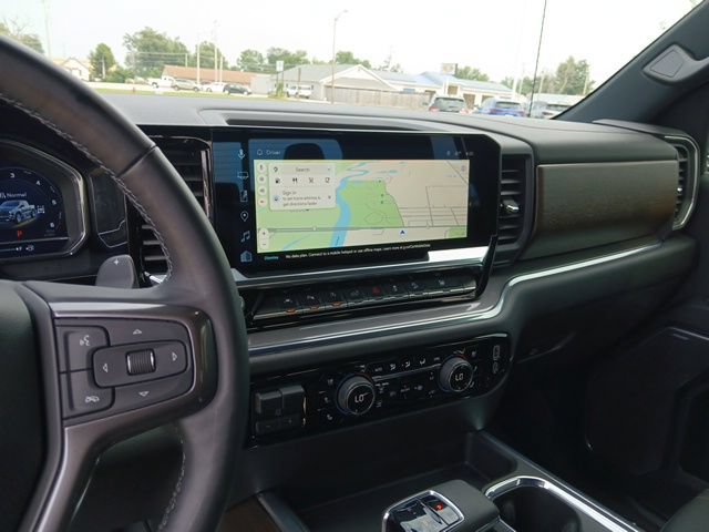 Certified 2024 Chevrolet Silverado 1500 High Country w/ Technology Package AWD/4WD image 18