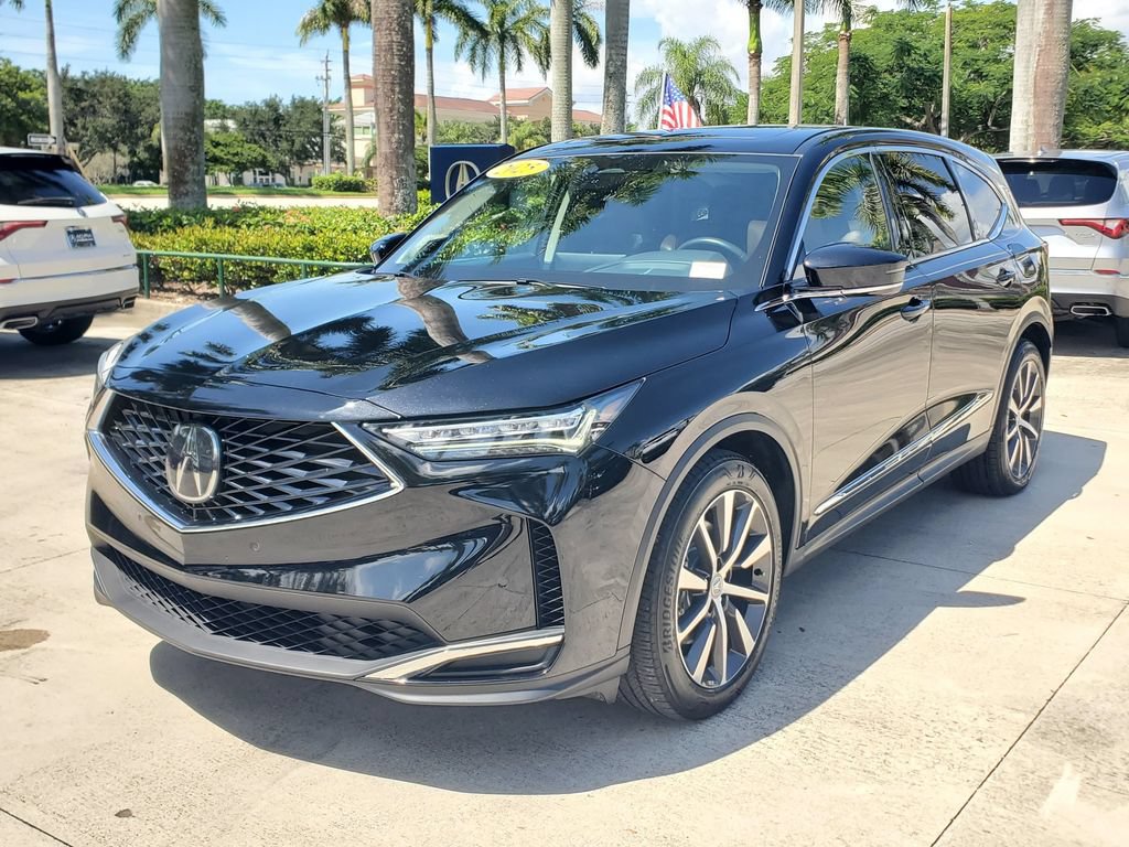 Used 2025 Acura MDX w/ Technology Package FWD image 3