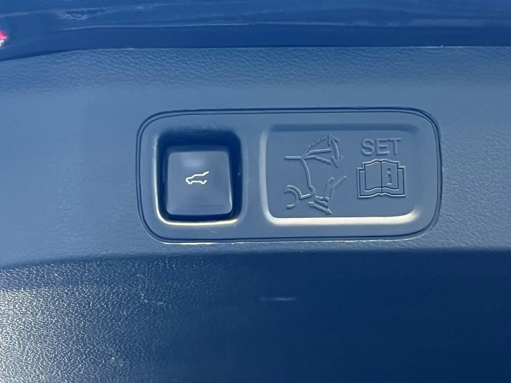 Used 2021 Lincoln Navigator Reserve image 21