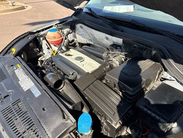 Used 2016 Volkswagen Tiguan S FWD image 9