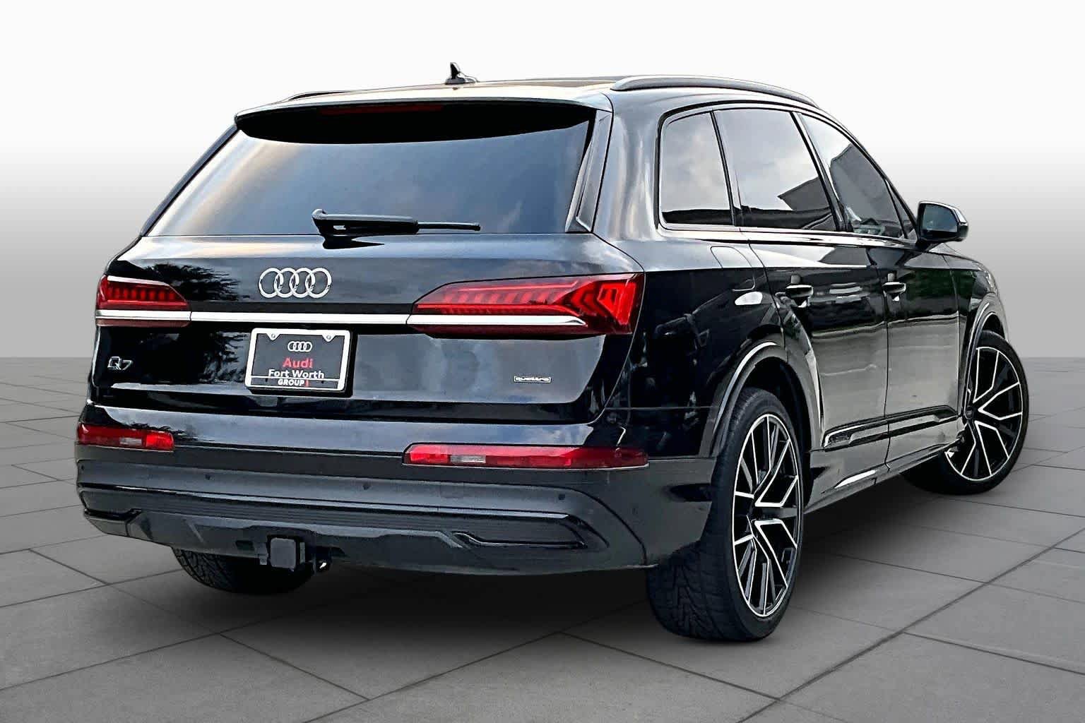Used 2021 Audi Q7 3.0T Prestige w/ Prestige Package AWD/4WD image 13