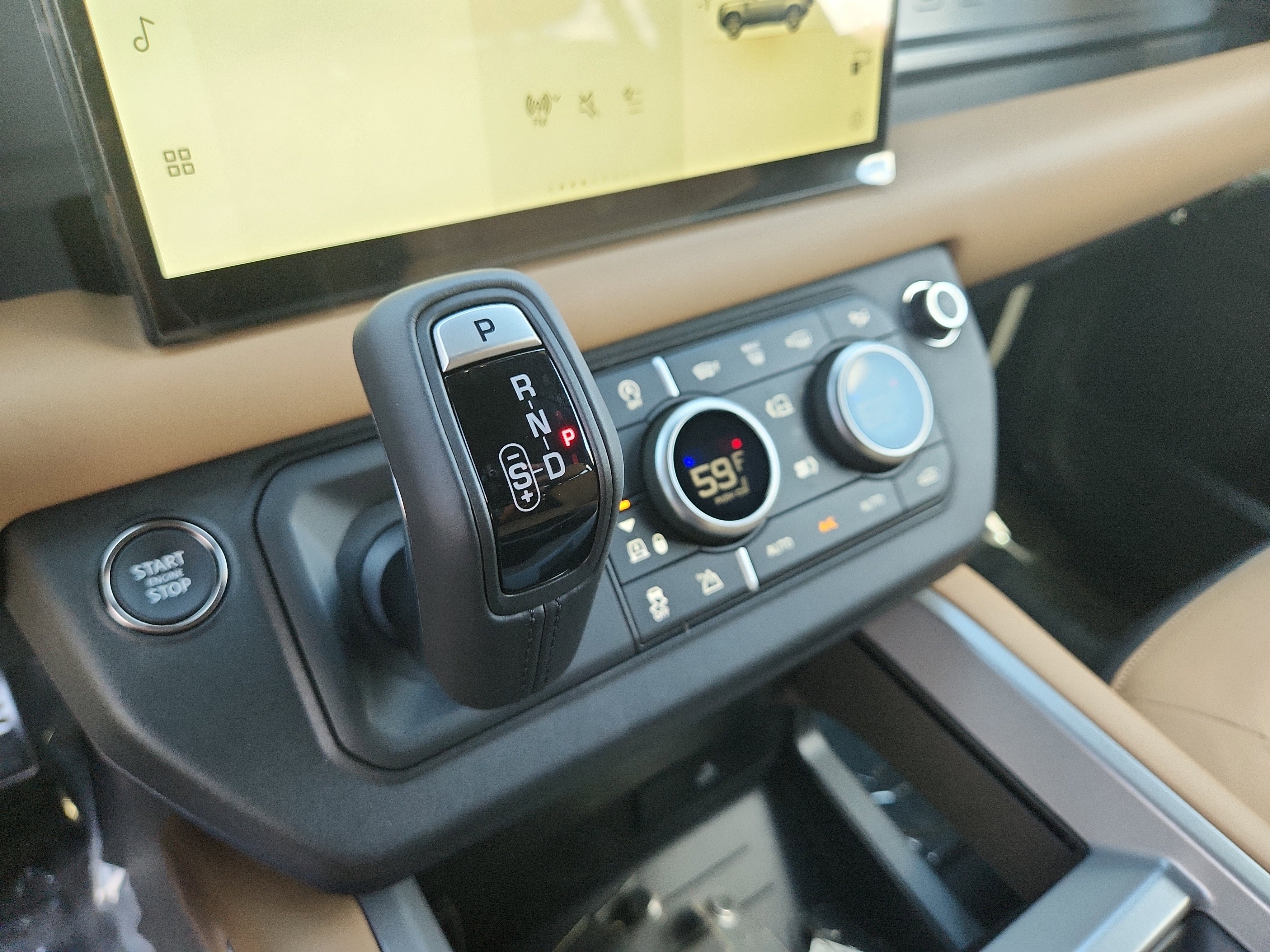 New 2025 Land Rover Defender 110 V8 image 26