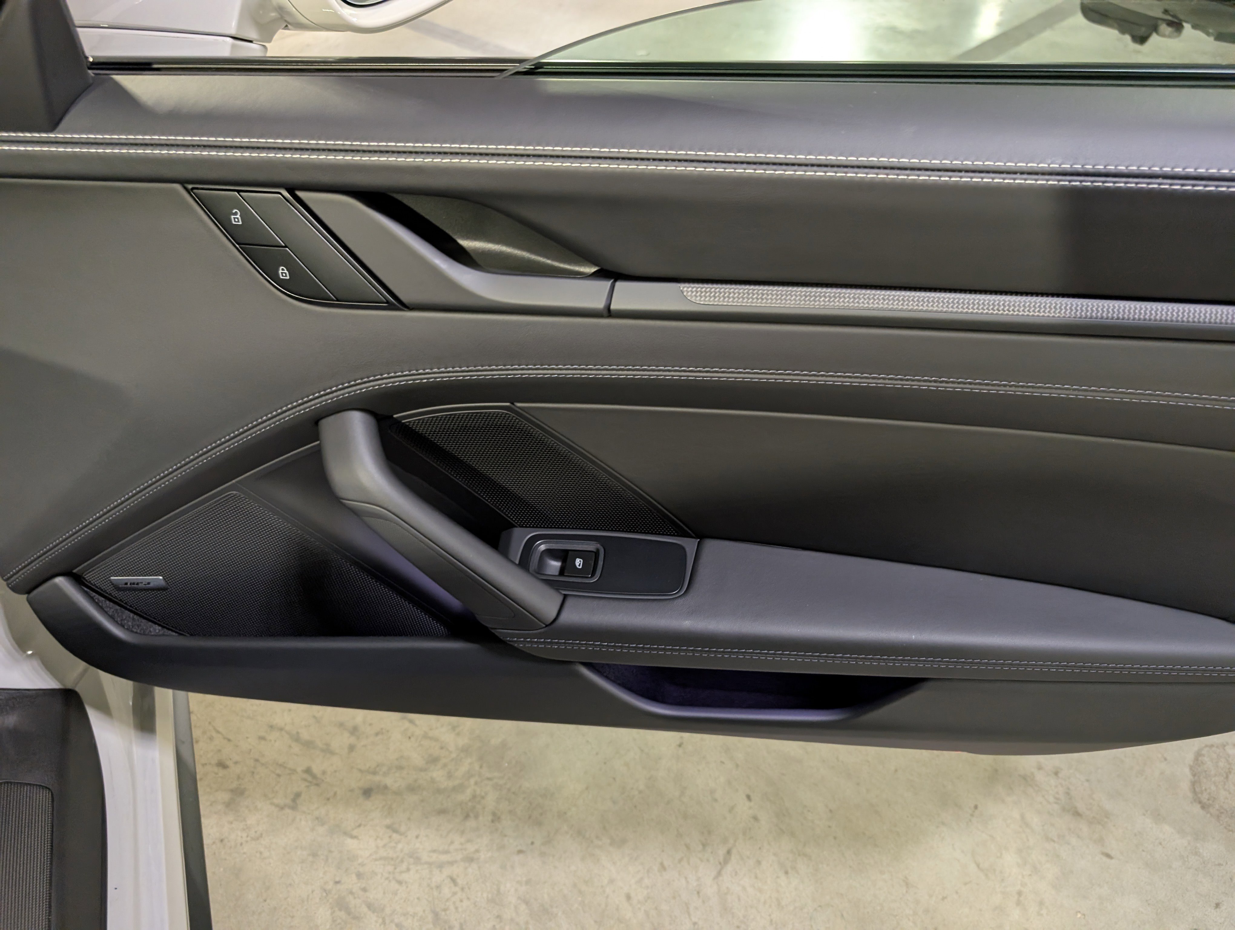 Used 2023 Porsche 911 Targa 4 GTS image 28